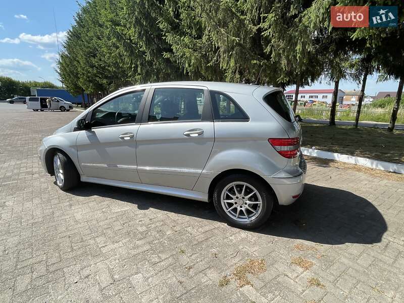 Хэтчбек Mercedes-Benz B-Class 2010 в Ровно фото 6 Хэтчбек Mercedes-Benz B-Class 2010 в Ровно