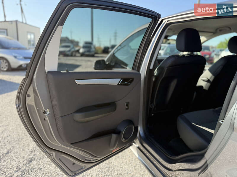 Хетчбек Mercedes-Benz B-Class 2008 в Рівному