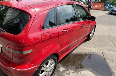 Хэтчбек Mercedes-Benz B-Class 2006 в 