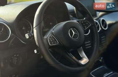 Хэтчбек Mercedes-Benz B-Class 2017 в 