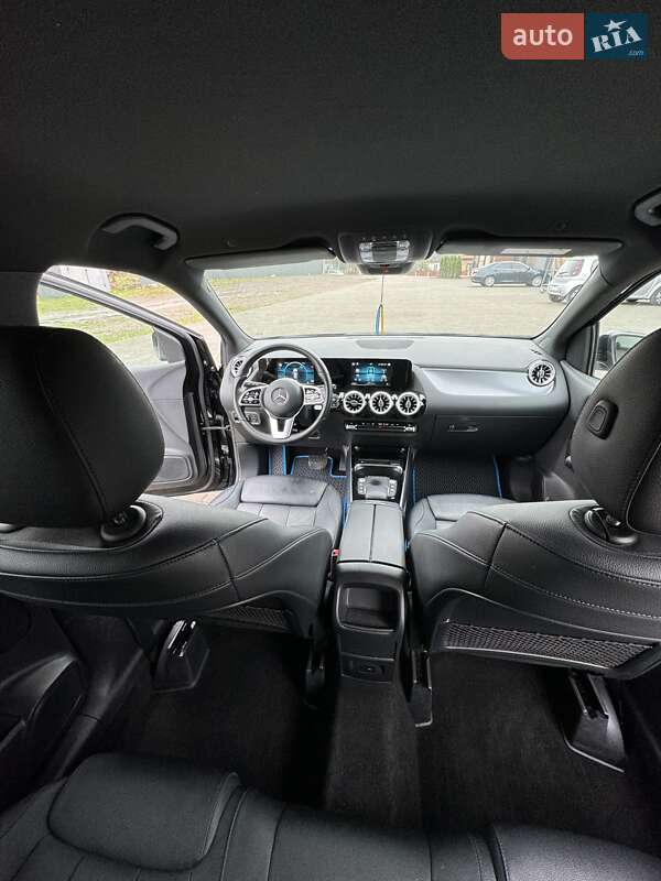 Mercedes-Benz B-Class 2021