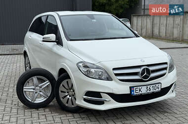 Хетчбек Mercedes-Benz B-Class 2016 в Тернополі