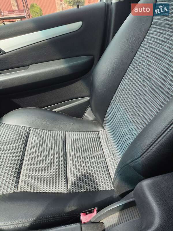 Хэтчбек Mercedes-Benz B-Class 2006 в Луцке