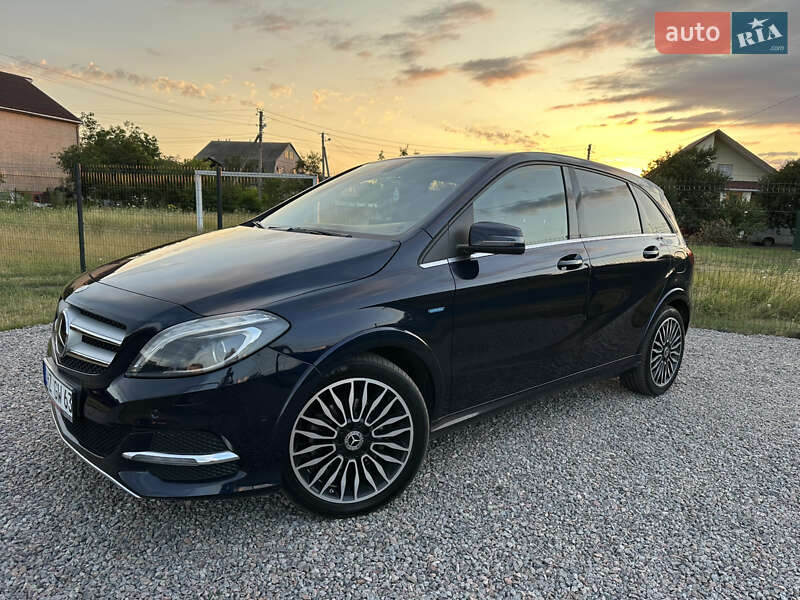 Mercedes-Benz B-Class 2017