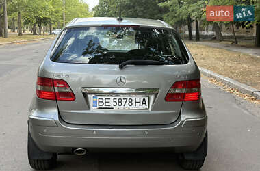 Хэтчбек Mercedes-Benz B-Class 2007 в 
