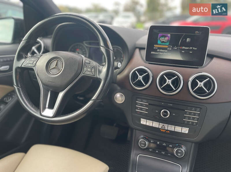 Хэтчбек Mercedes-Benz B-Class 2016 в Одессе фото 3 Хэтчбек Mercedes-Benz B-Class 2016 в Одессе
