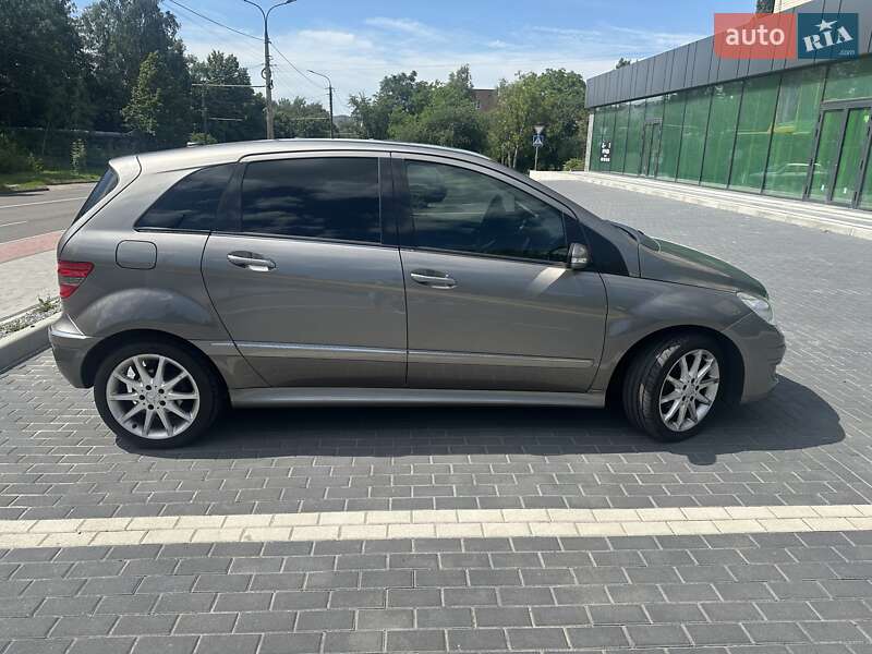 Хэтчбек Mercedes-Benz B-Class 2006 в Луцке фото 3 Хэтчбек Mercedes-Benz B-Class 2006 в Луцке