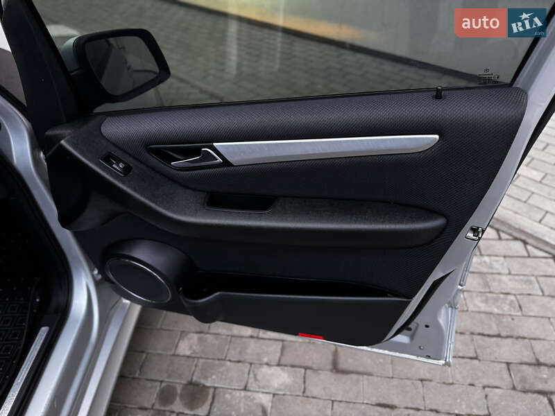 Хетчбек Mercedes-Benz B-Class 2010 в Одесі