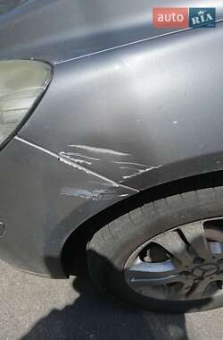 Хэтчбек Mercedes-Benz B-Class 2006 в 