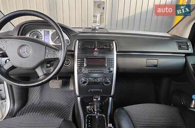 Хэтчбек Mercedes-Benz B-Class 2005 в 