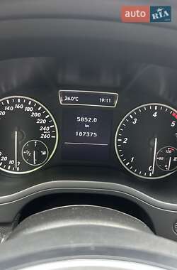 Хэтчбек Mercedes-Benz B-Class 2014 в 