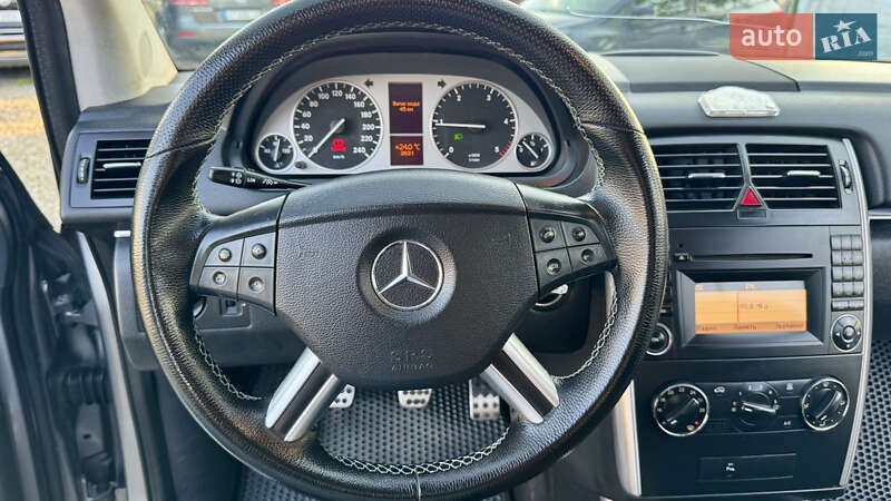 Хэтчбек Mercedes-Benz B-Class 2011 в Ивано-Франковске