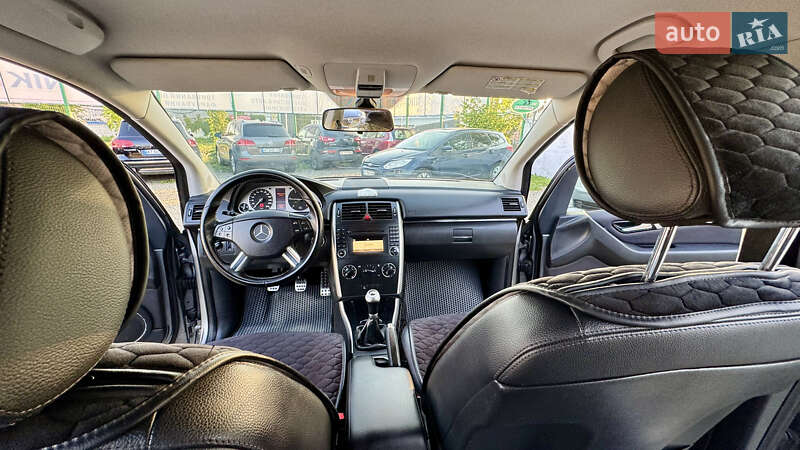 Хэтчбек Mercedes-Benz B-Class 2011 в Ивано-Франковске