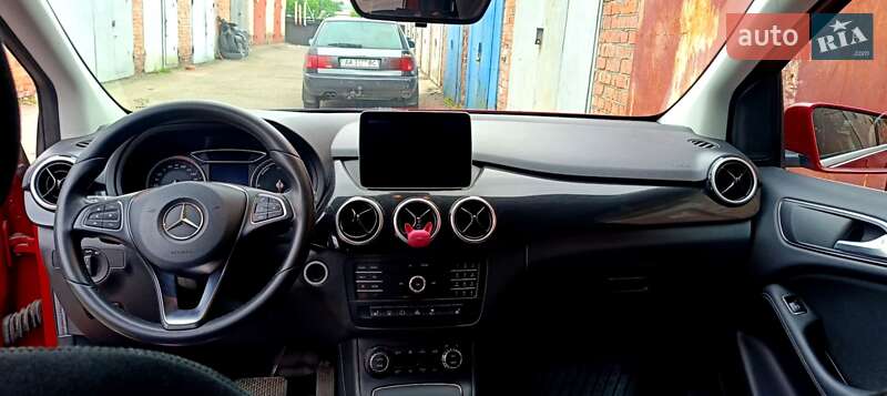 Хетчбек Mercedes-Benz B-Class 2016 в Києві