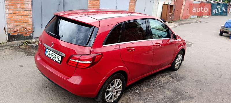 Хетчбек Mercedes-Benz B-Class 2016 в Києві
