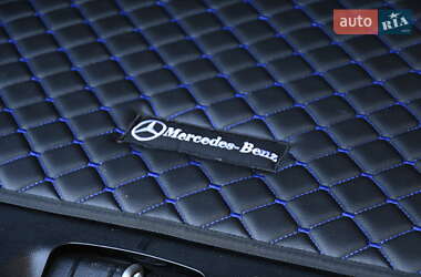 Хэтчбек Mercedes-Benz B-Class 2009 в 