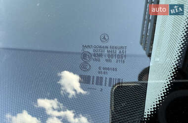 Хэтчбек Mercedes-Benz B-Class 2012 в 