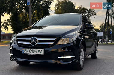 Хэтчбек Mercedes-Benz B-Class 2016 в 