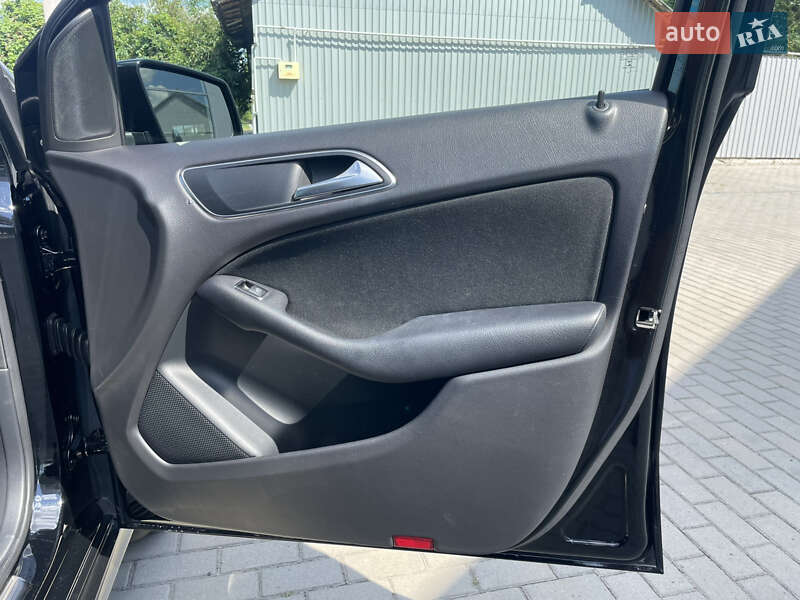 Хэтчбек Mercedes-Benz B-Class 2018 в Полтаве