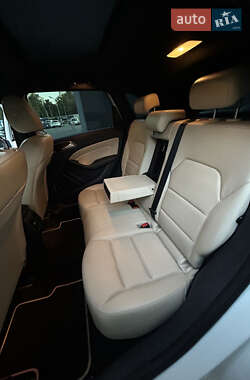 Хэтчбек Mercedes-Benz B-Class 2014 в 