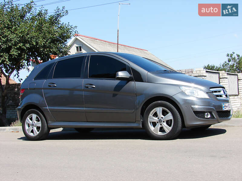 Хэтчбек Mercedes-Benz B-Class 2009 в Одессе
