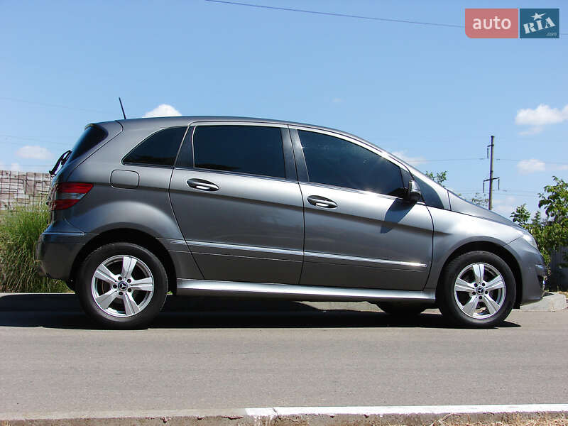 Хэтчбек Mercedes-Benz B-Class 2009 в Одессе
