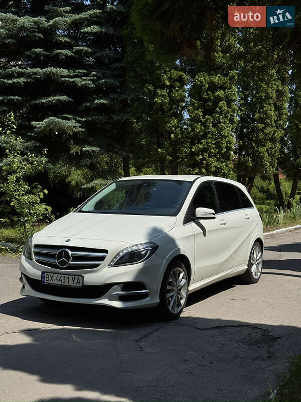Хетчбек Mercedes-Benz B-Class 2016 в Рівному