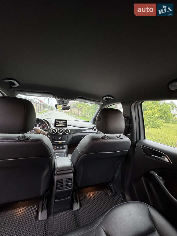 Хэтчбек Mercedes-Benz B-Class 2017 в Ровно