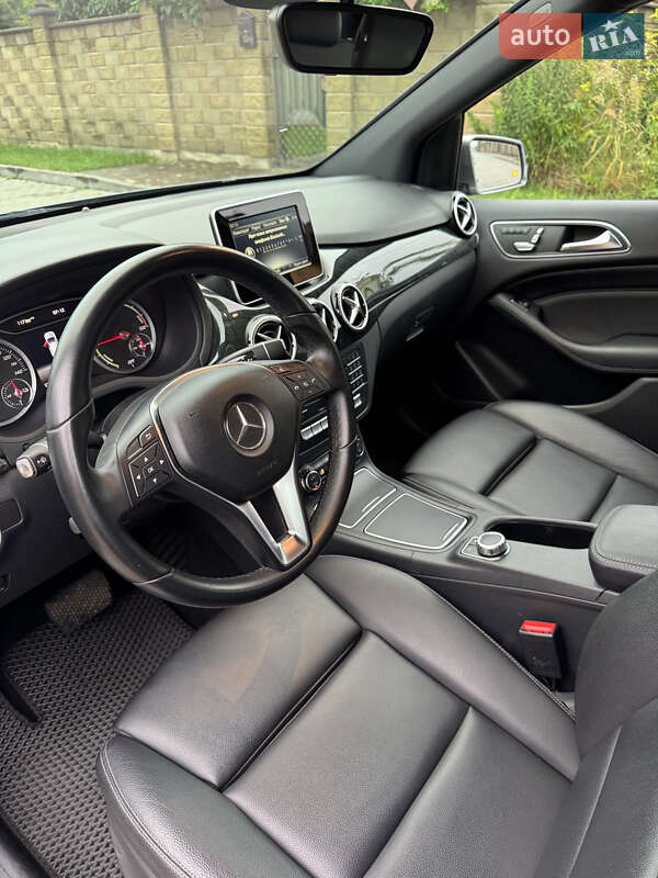 Хэтчбек Mercedes-Benz B-Class 2017 в Ровно