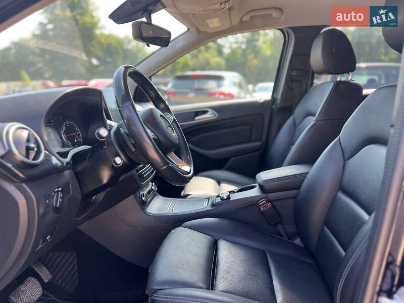Хетчбек Mercedes-Benz B-Class 2017 в Стрию