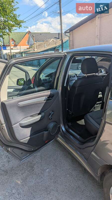 Хэтчбек Mercedes-Benz B-Class 2008 в Белой Церкви