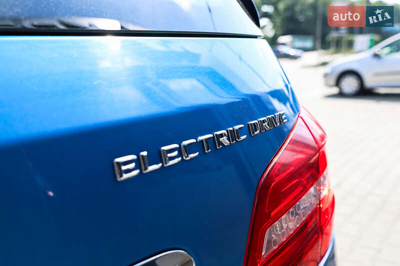 Хэтчбек Mercedes-Benz B-Class 2014 в Львове