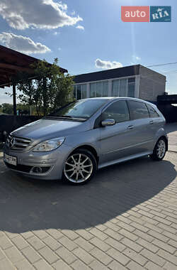 Хэтчбек Mercedes-Benz B-Class 2006 в 