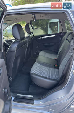 Хэтчбек Mercedes-Benz B-Class 2006 в 