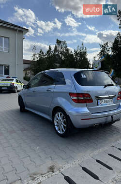 Хэтчбек Mercedes-Benz B-Class 2006 в 