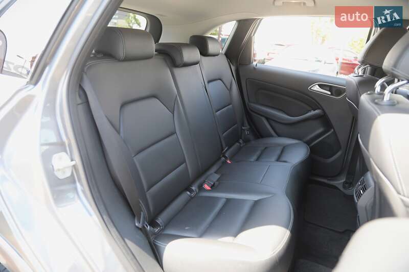 Хэтчбек Mercedes-Benz B-Class 2015 в Харькове