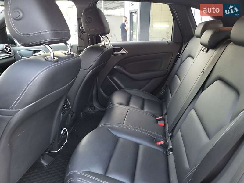 Хетчбек Mercedes-Benz B-Class 2015 в Володимирі фото 15 Хетчбек Mercedes-Benz B-Class 2015 в Володимирі