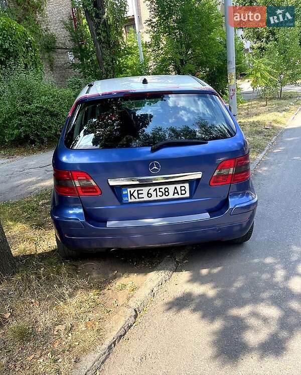 Хэтчбек Mercedes-Benz B-Class 2010 в Запорожье