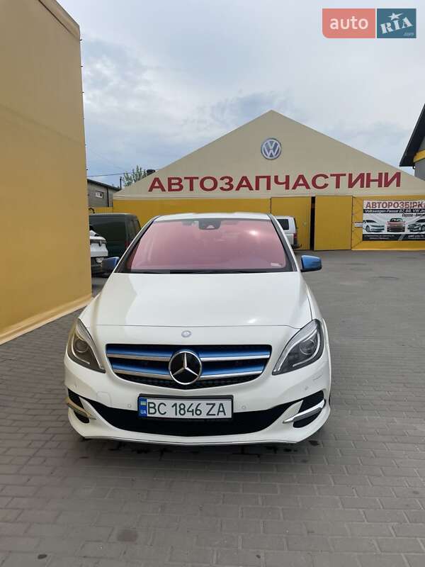 Mercedes-Benz B-Class 2015