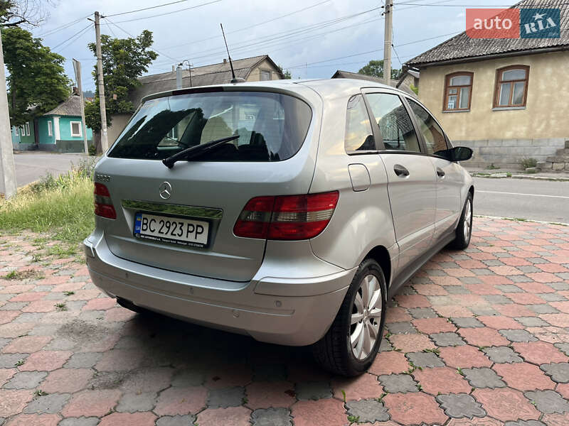 Хэтчбек Mercedes-Benz B-Class 2006 в Могилев-Подольске