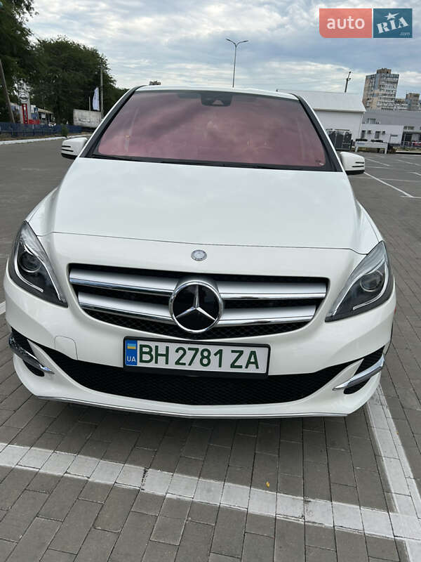 Хетчбек Mercedes-Benz B-Class 2017 в Одесі