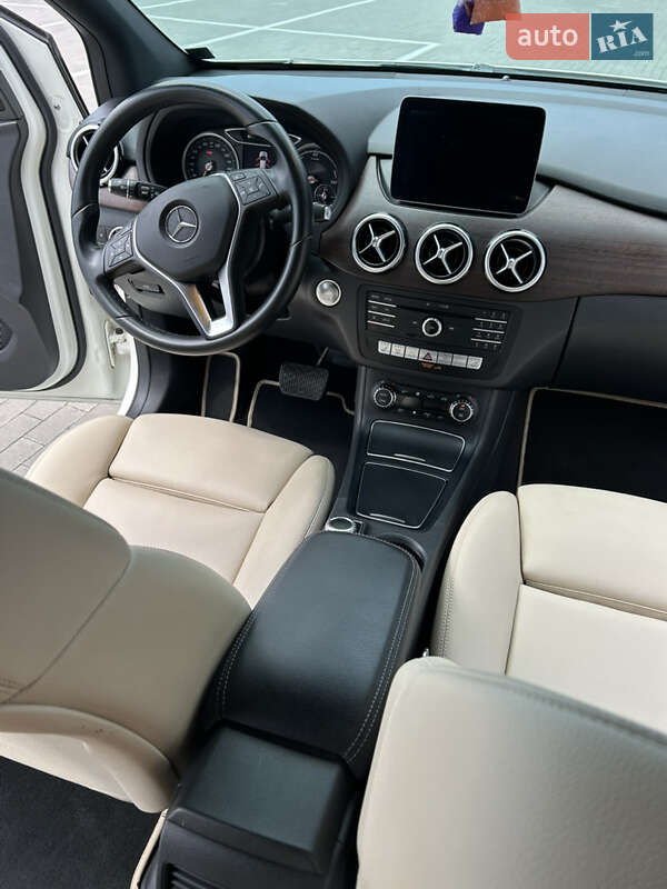 Хетчбек Mercedes-Benz B-Class 2017 в Одесі