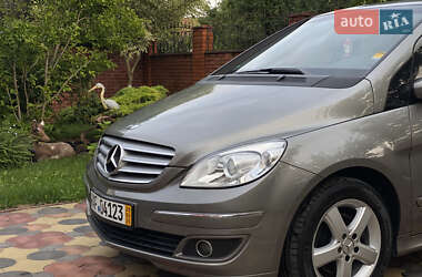 Хэтчбек Mercedes-Benz B-Class 2006 в 