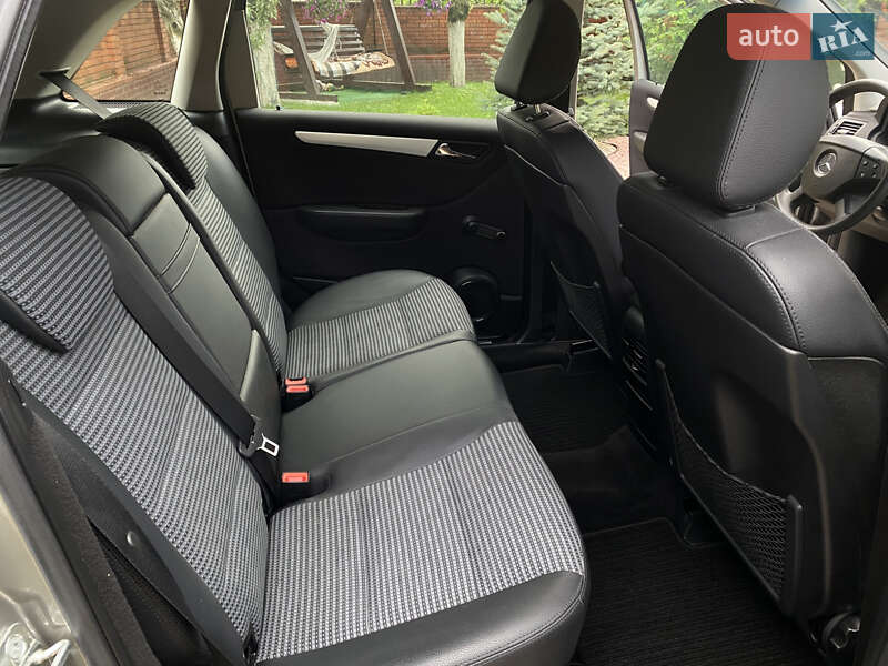 Хэтчбек Mercedes-Benz B-Class 2006 в Хмельницком