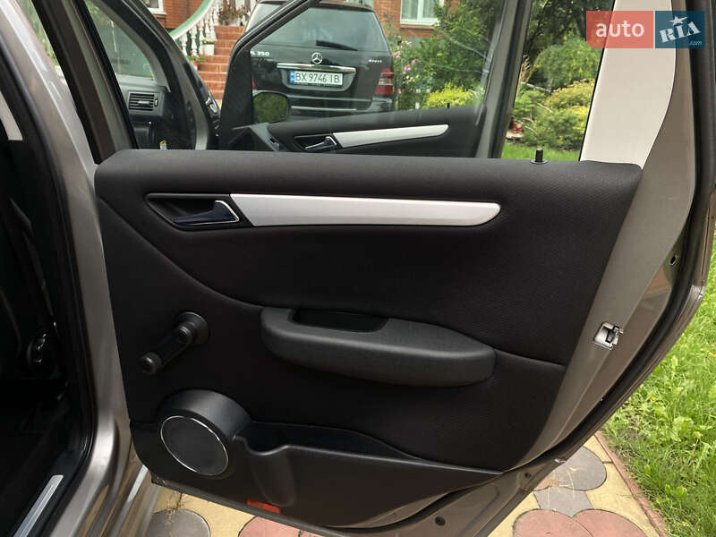 Хэтчбек Mercedes-Benz B-Class 2006 в Хмельницком