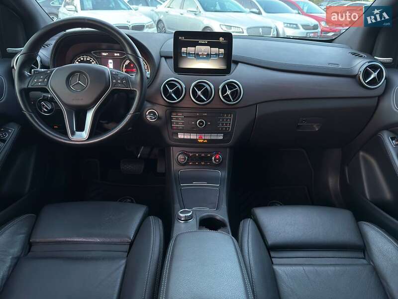 Хэтчбек Mercedes-Benz B-Class 2017 в Харькове
