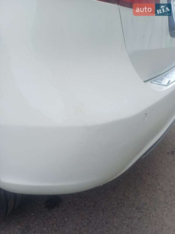 Хэтчбек Mercedes-Benz B-Class 2015 в Львове