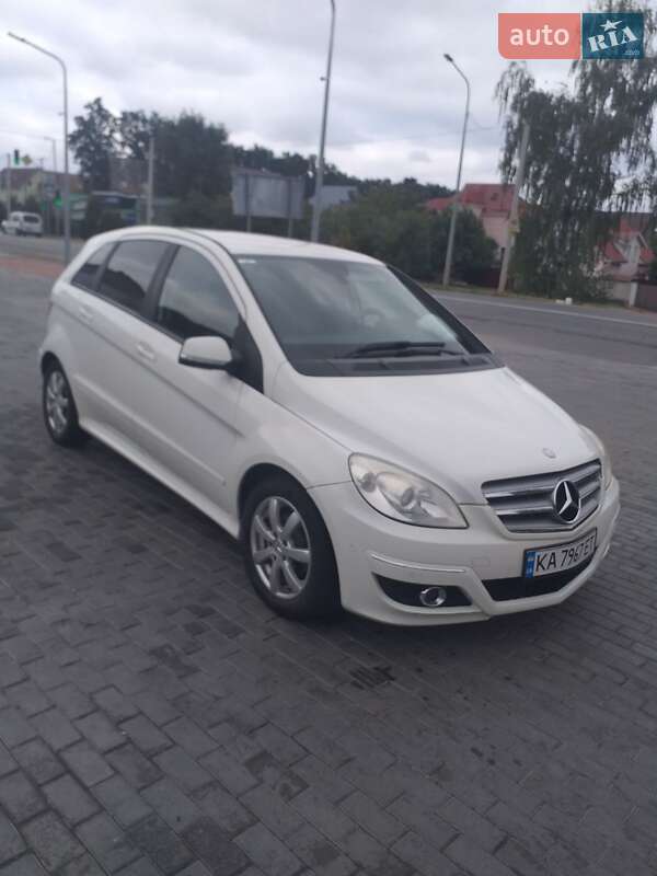 Mercedes-Benz B-Class 2009