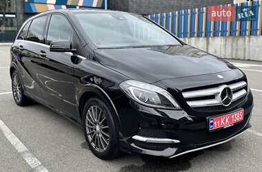 Хэтчбек Mercedes-Benz B-Class 2016 в Киеве
