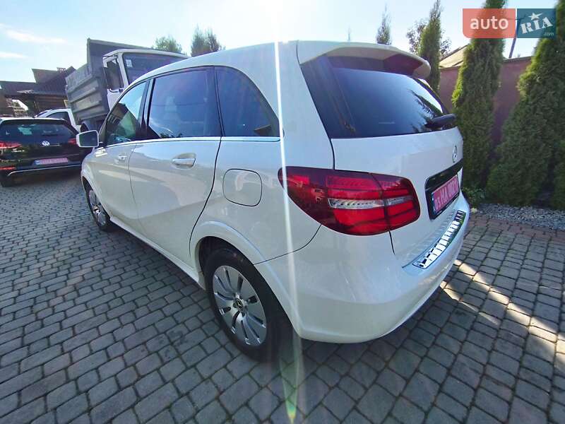 Хэтчбек Mercedes-Benz B-Class 2015 в Самборе фото 9 Хэтчбек Mercedes-Benz B-Class 2015 в Самборе